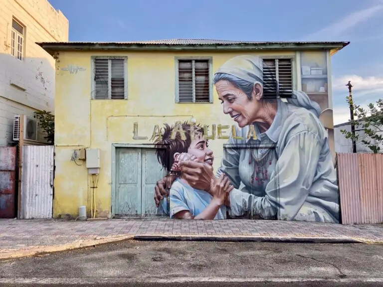 La Abuela